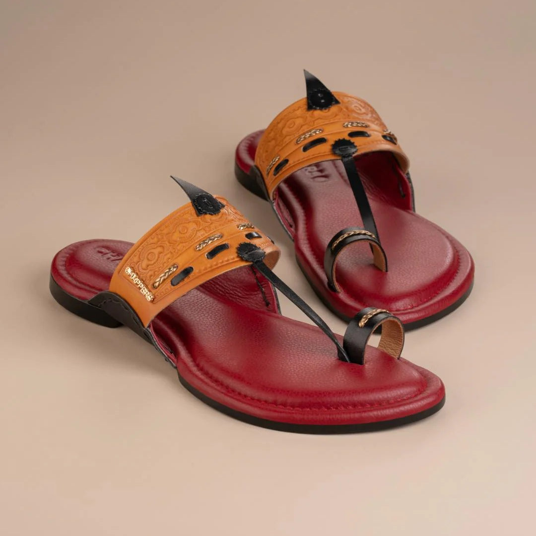 Nomadian-Red/Tan