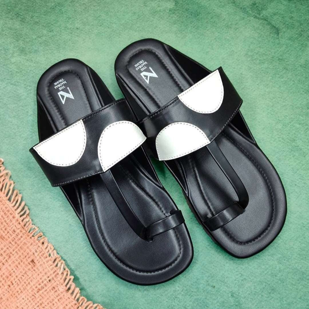 Desi Melam Black White