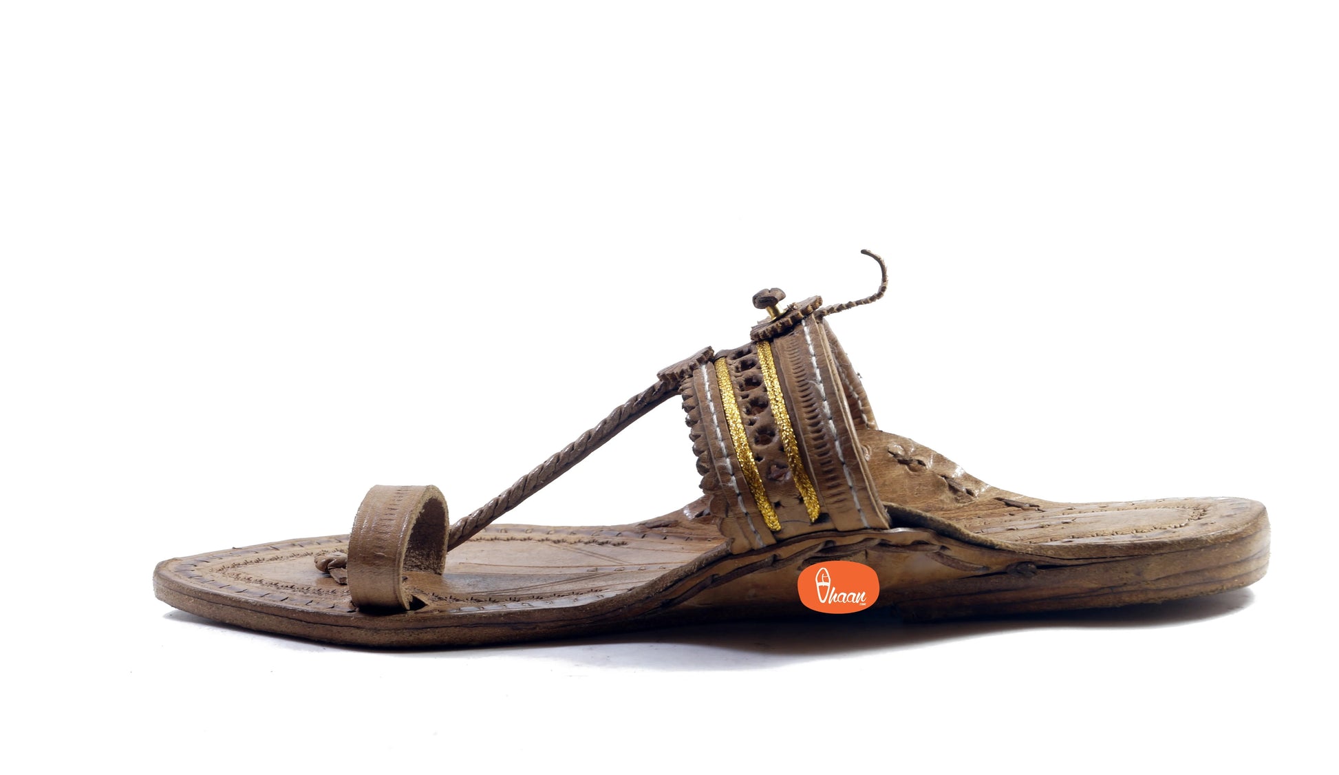 Ladies Kolhapuri Chappal With Jari