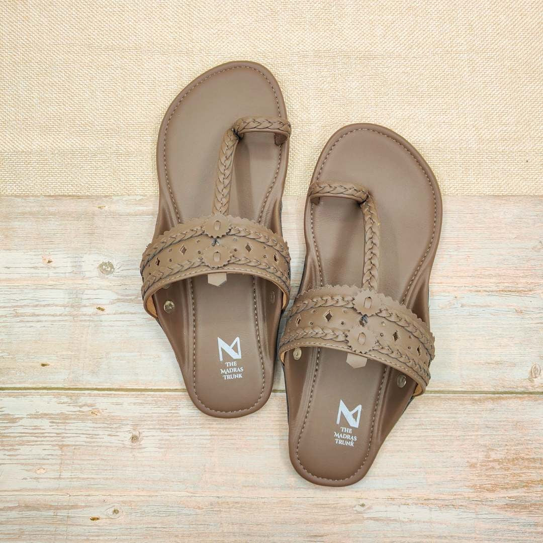 Haiku Rang Soft Taupe