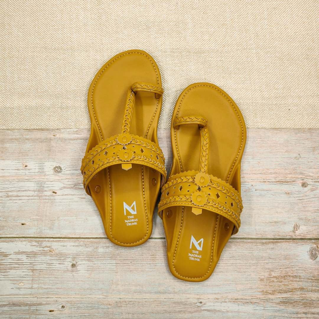 Haiku Rang Soft yellow