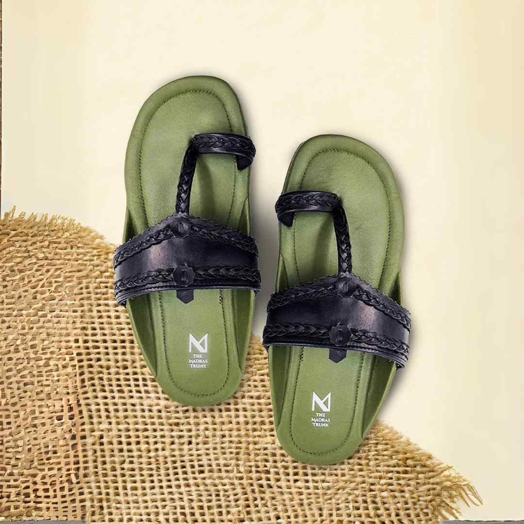 Desi Olive Black