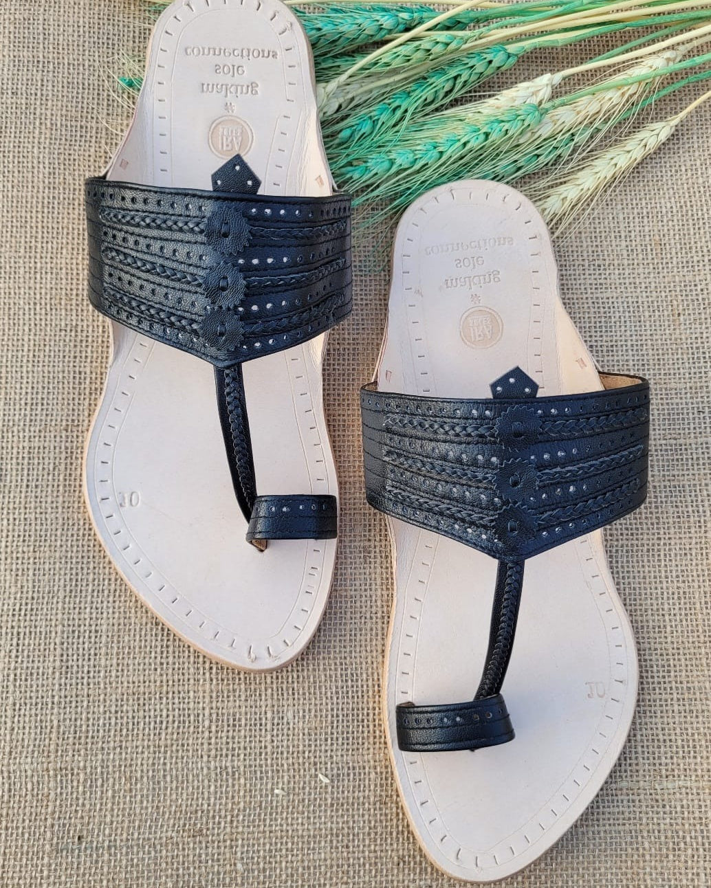 Classic Black Mens Kaancha Kolhapuri