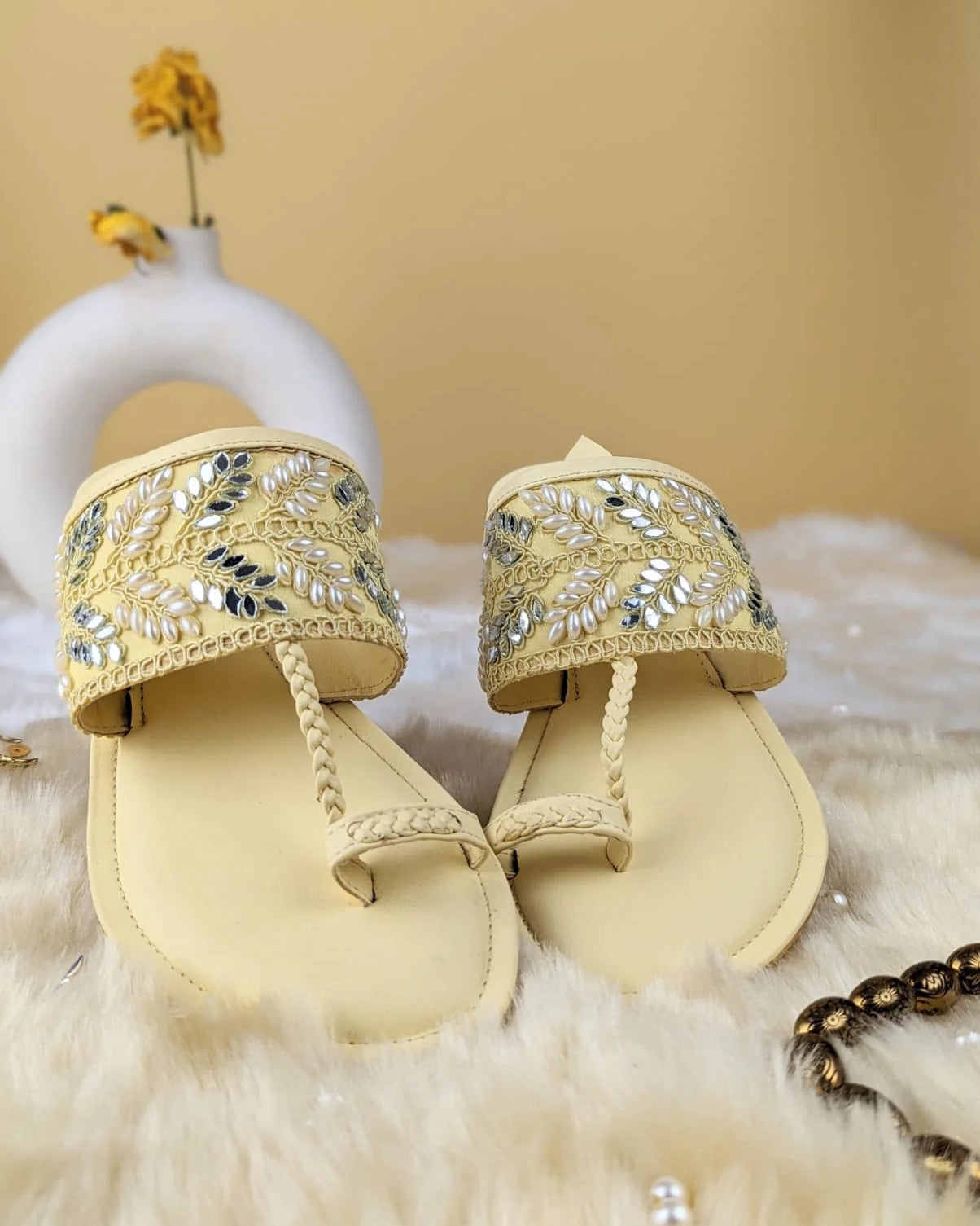 Falaq Nawab Lucknowi Kolhapuri