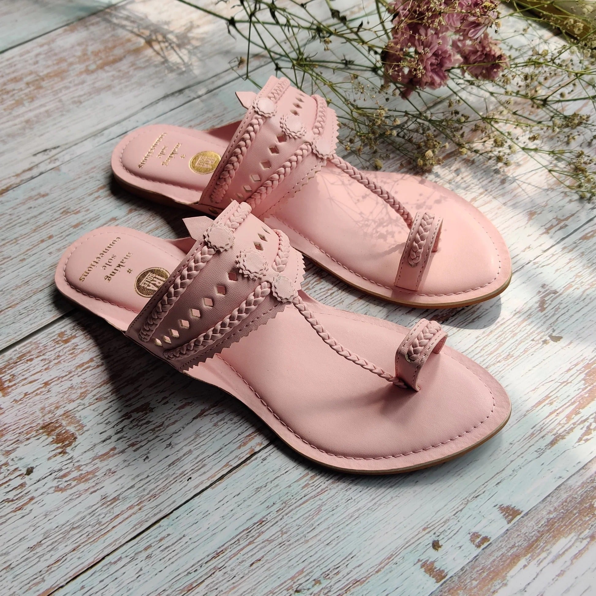 Cotton CandyFaux Leather Kolhapuris