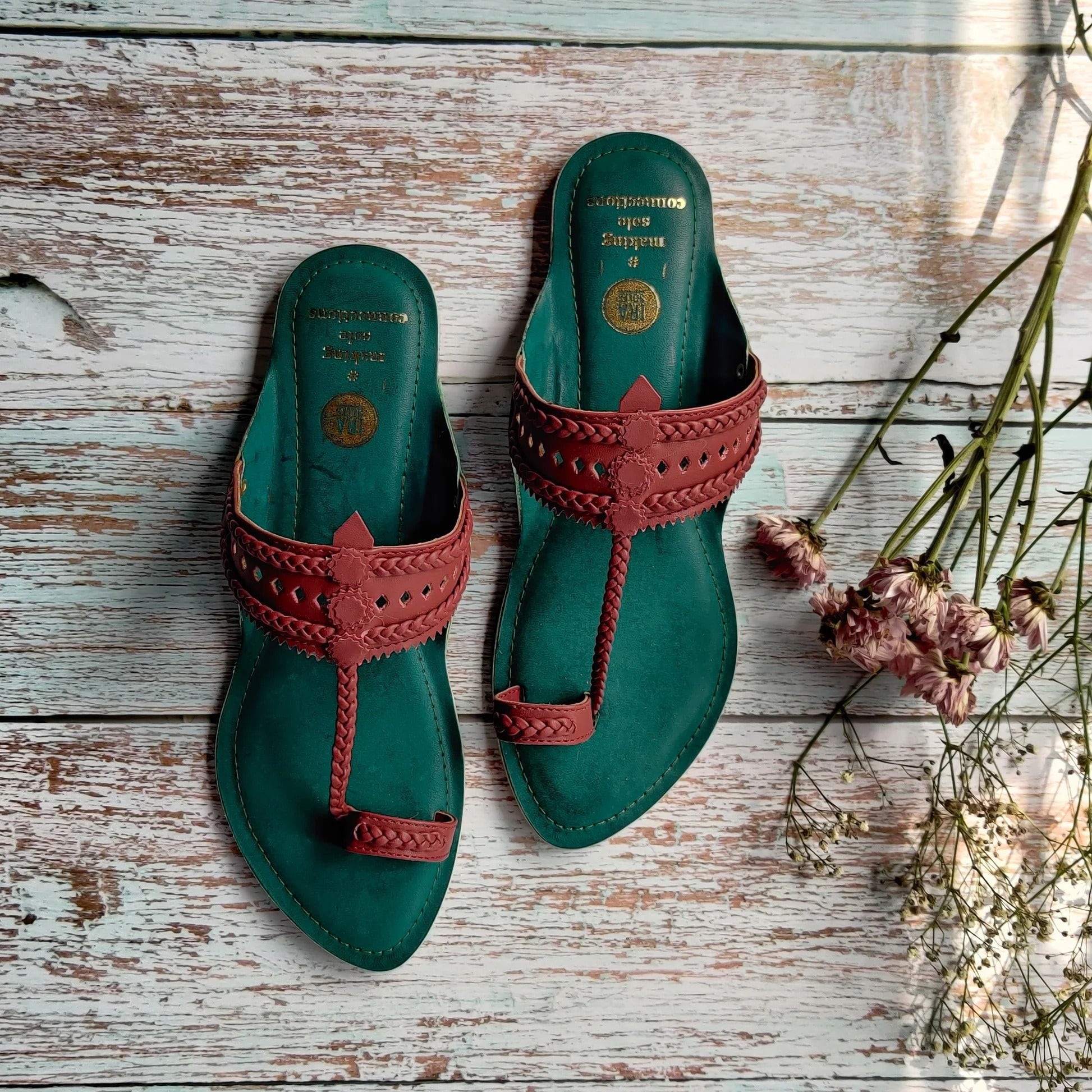 Green and Maroon Faux Leather kolhapuris