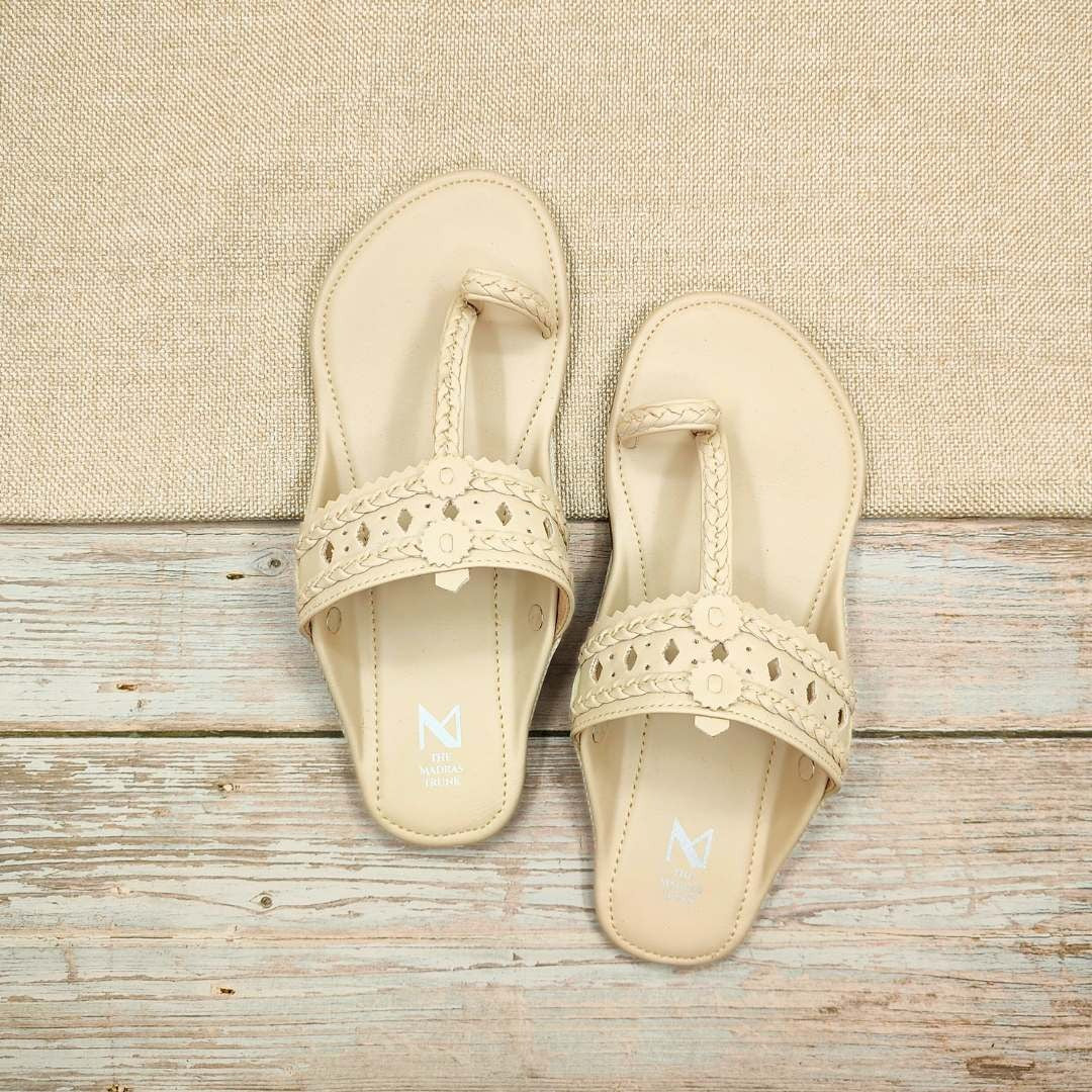 Haiku Rang Soft Beige