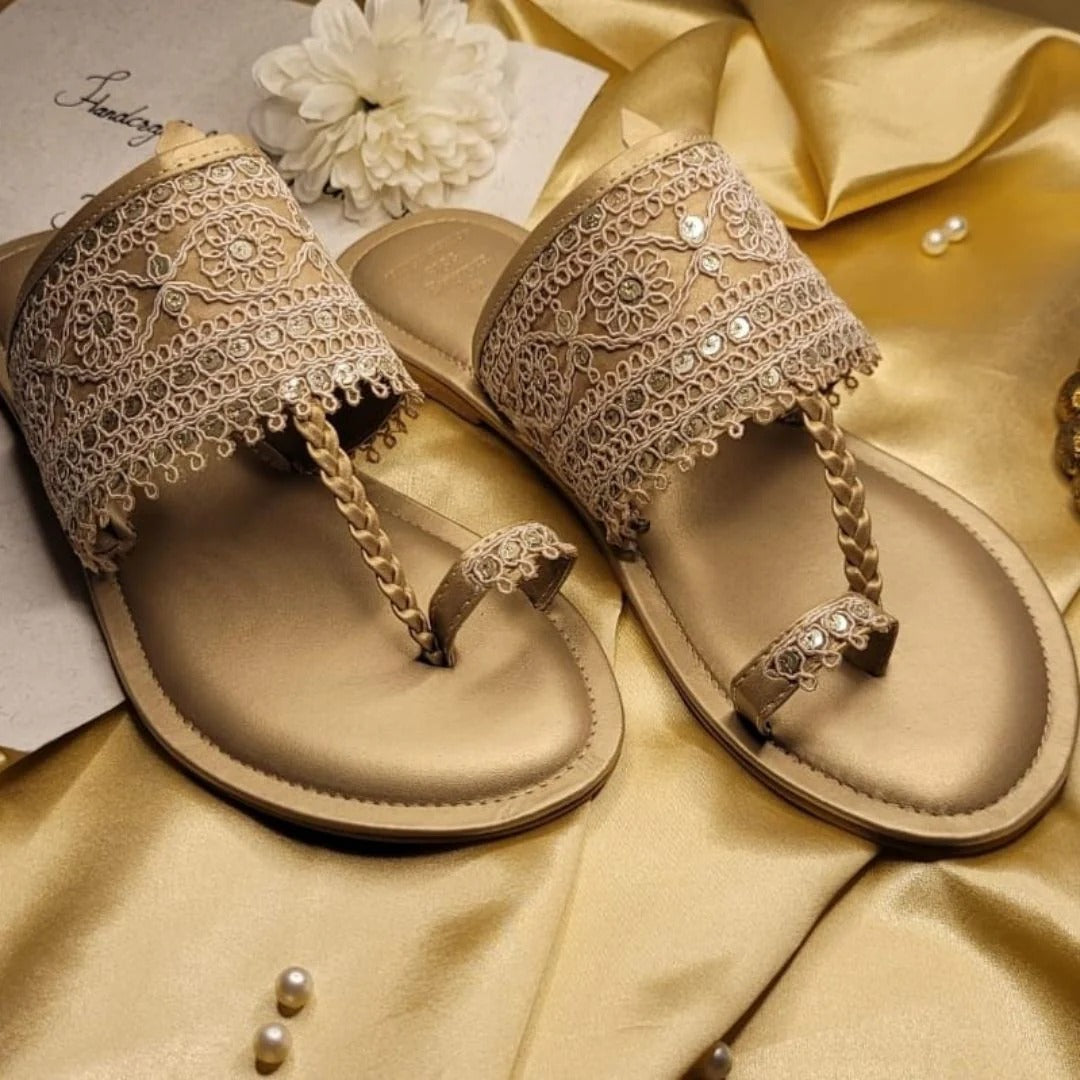 Tehzeeb Nawab Lucknowi Kolhapuri